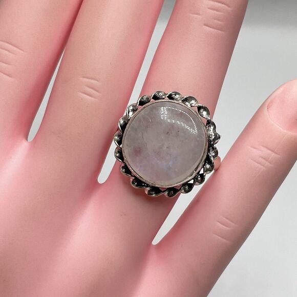 Silver Plated Round Cut White Moonstone Gemstone Bezel Set Ring Sz 9 Boho - Picture 3 of 6